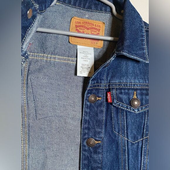NWT Levi's Little Boys' Denim Embroidered Trucker Jean Jacket Size 5 Casual Fall - Picture 6 of 7